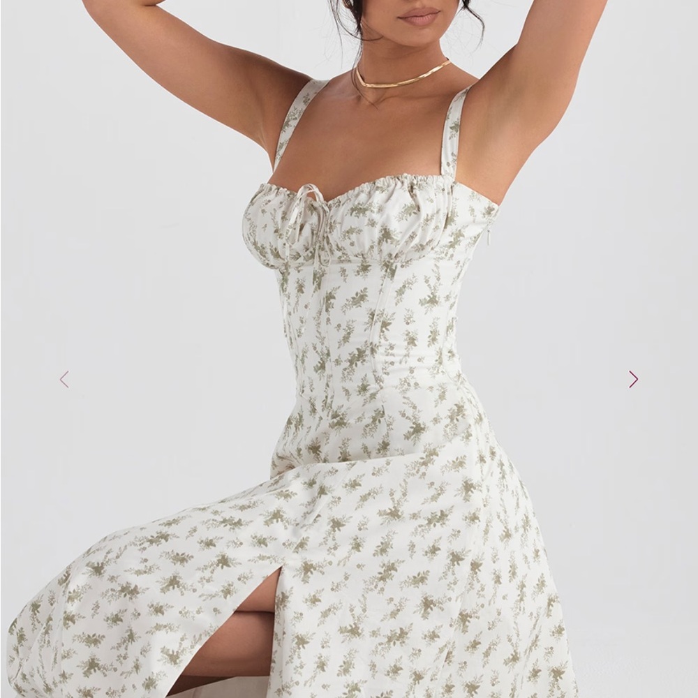 House of CB Carmen Garden Print Dress (plus cup)